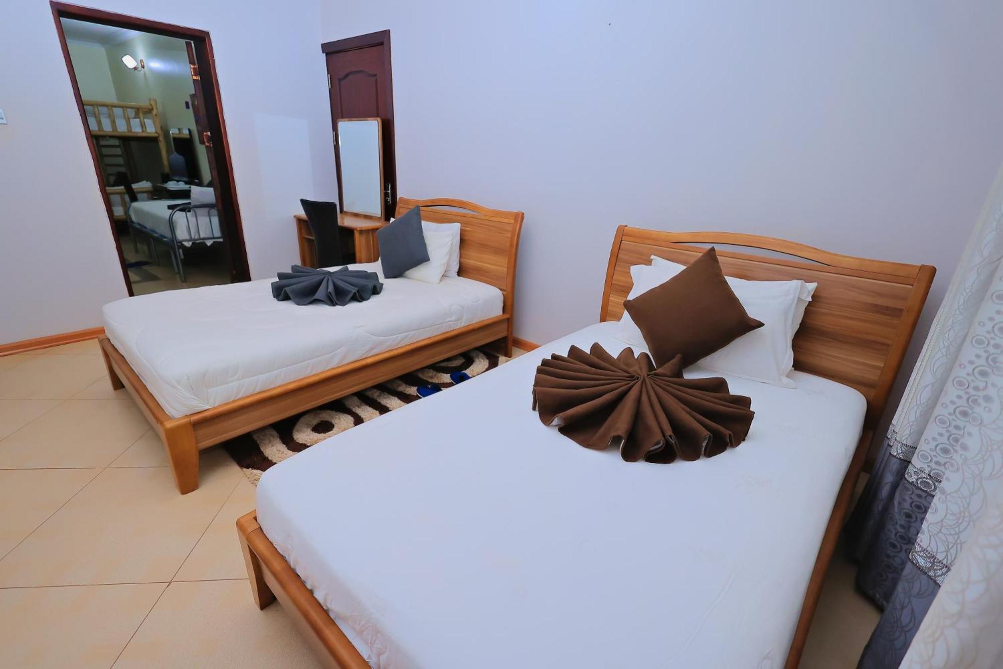 Shine Country Resort Hotel Naziba 外观 照片